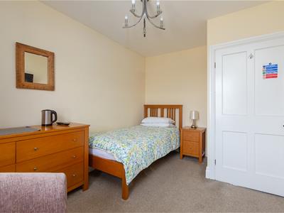 Picture 19